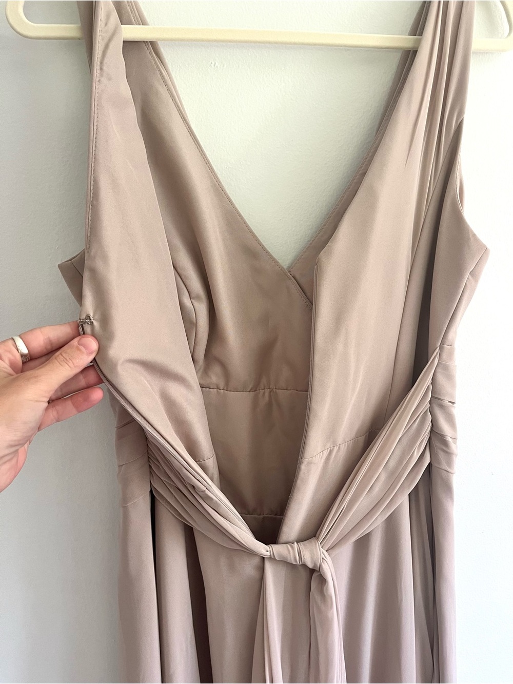 DB Studio Sleeveless V-Neck Chiffon Evening Gown Bridesmaid Wedding Dress 14 - Picture 8 of 12